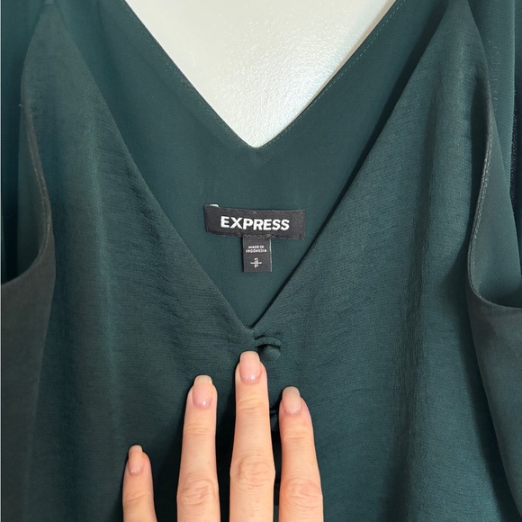 Express cami blouses - Picture 8 of 9